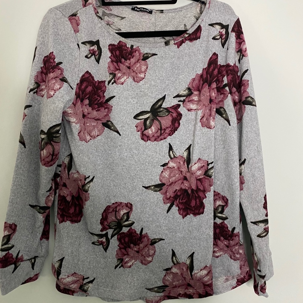 Floral Sweater Top